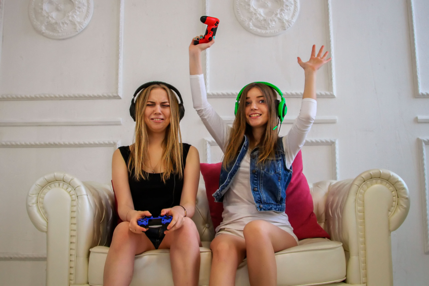 girls video game
