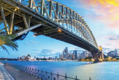 Explore the Sydney Harbour and visit national landmarks like the Sydney Opera House